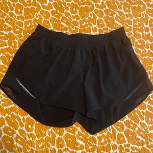 Lululemon 3in Hotty Hot Shorts